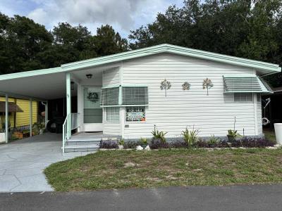 Photo 3 of 70 of home located at 4979 Lakeland Harbor Blvd Lakeland, FL 33805