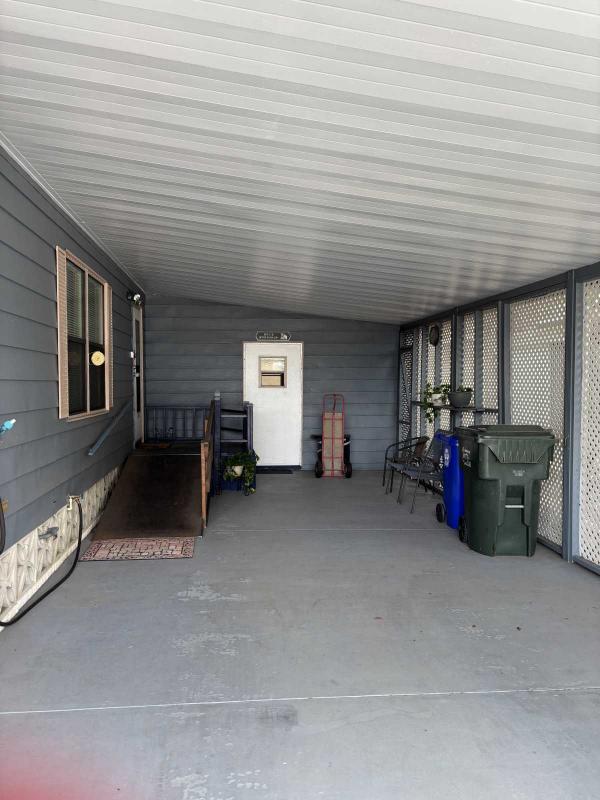 1984 PARK Mobile Home For Sale
