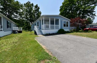 Photo 3 of 51 of home located at 430 Route 146 Clifton Park, NY 12065