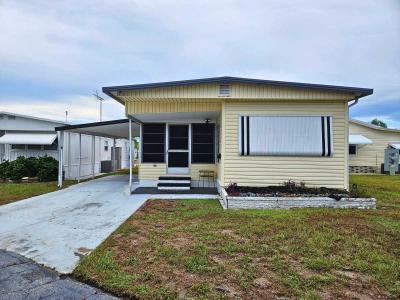 Mobile Home at 508 44th Avenue E, Lot F34 Bradenton, FL 34203