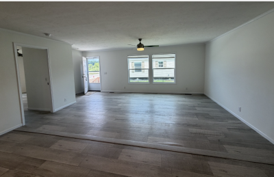 Photo 2 of 7 of home located at 24150 Norway Rd Chelsea, MI 48118