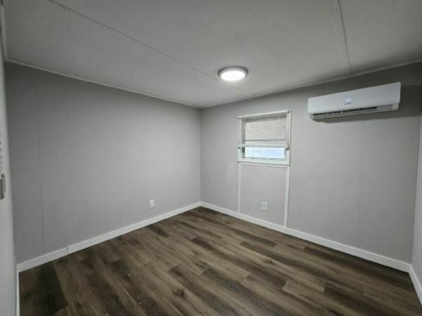 1971 BLAK Manufactured Home