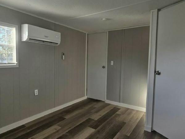 1974 BUDDY Manufactured Home