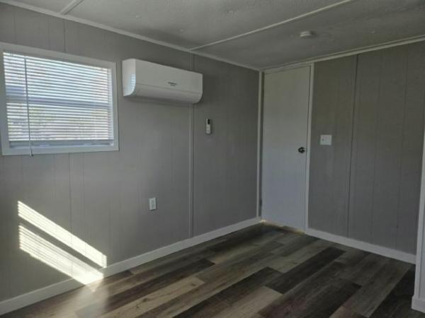 1974 BUDDY Manufactured Home
