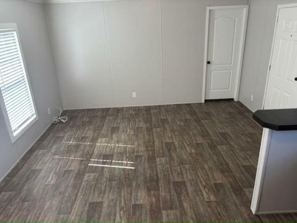 2023 Live Oak Homes S-4401D Oak Manufactured Home