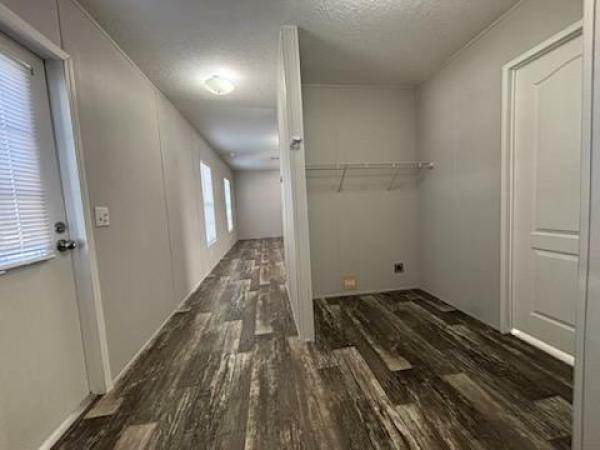 2021 Fleetwood 260WW16401B Manufactured Home