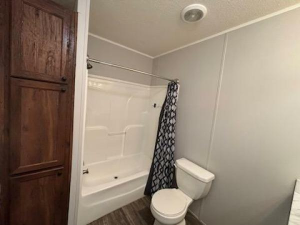 2022 Live Oak Homes S-4401D-OAK Manufactured Home