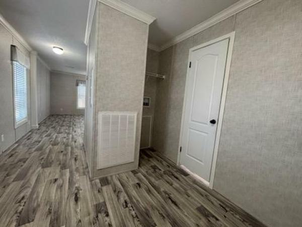 2023 Live Oak Homes X-5401A The Acorn Manufactured Home