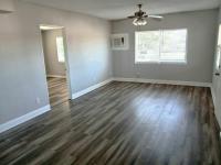 Apartment Apartment Manufactured Home