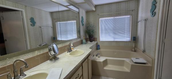 1984 Mobile Home