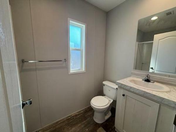 2022 Fleetwood 260WW16401B Manufactured Home