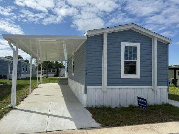 Photo 1 of 2 of home located at 173 Casebier Street Lakeland, FL 33815