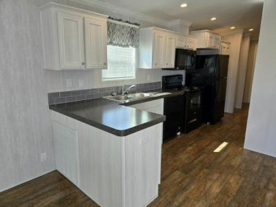 Photo 4 of 15 of home located at 3301 58th Avenue North, #456 Saint Petersburg, FL 33714