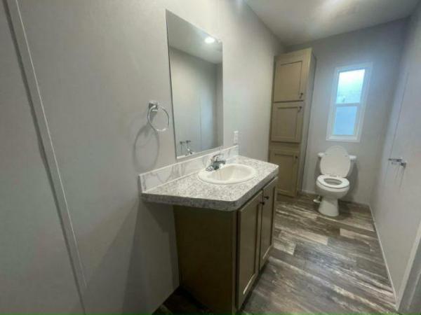 2022 Fleetwood 260WW1663I Manufactured Home