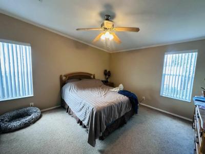 Photo 5 of 14 of home located at 6307 Colonial Dr Margate, FL 33063