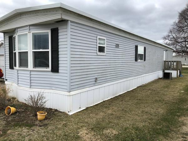 1980 Wick Building Mobile Home For Sale