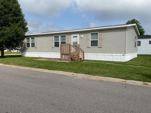 2011 CLAYTON Mobile Home For Sale