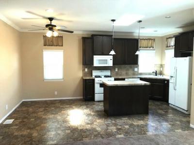 Photo 2 of 9 of home located at 195 Tierra Rejada Road #072 Simi Valley, CA 93065