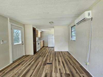 Photo 3 of 8 of home located at 4360 Hitzing Ave North Fort Myers, FL 33903