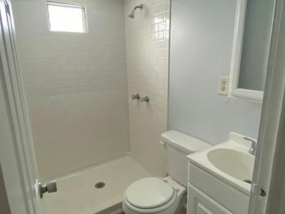 Photo 5 of 12 of home located at 1250 Lakeview Drive #58 Deland, FL 32720