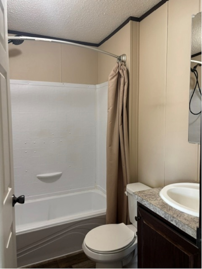 Photo 5 of 8 of home located at 43153 Frontenac Ave, #337 Sterling Heights, MI 48314