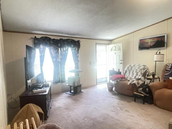 2000 Fleetwood Mobile Home