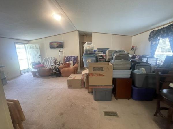 2000 Fleetwood Mobile Home