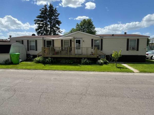 1985 Titan Manufactured Home