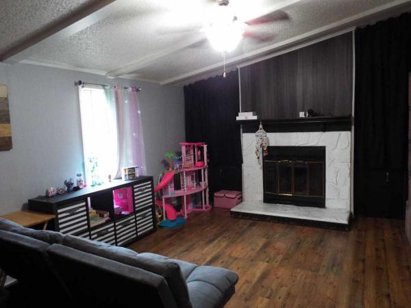 1985 Titan Manufactured Home