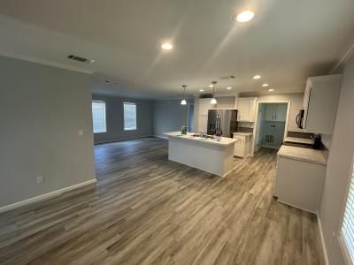 Photo 4 of 31 of home located at 8828 Edgewood Blvd Tampa, FL 33635