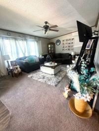 1988 Victorian Manufactured Home