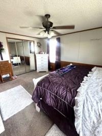 1988 Victorian Manufactured Home