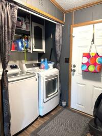 1988 Victorian Manufactured Home