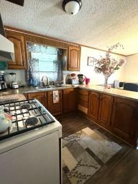 1988 Victorian Manufactured Home