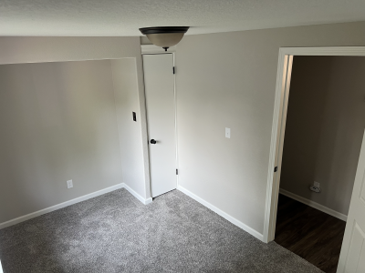 Mobile Home at 1935 Todd Dr Arden Hills, MN 55112