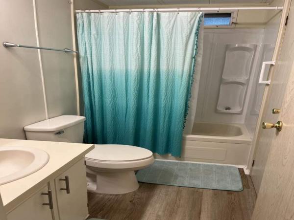 1982 Schult Manufactured Home