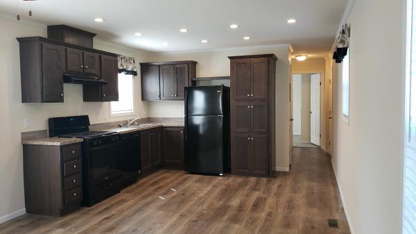 Photo 1 of 2 of home located at 2986 Rosewood Ln Lot Rwl2986 Columbus, IN 47203