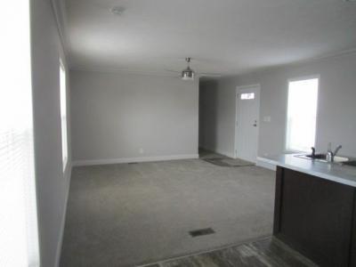 Mobile Home at 6103 N. Bellview Ave Lot Be6103 Kansas City, MO 64118