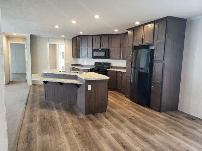Photo 4 of 13 of home located at 5001 South Ave Lot 110 Toledo, OH 43615