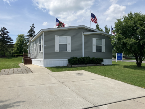 Photo 1 of 2 of home located at 2835 S. Wagner Rd. Lot 171 Ann Arbor, MI 48103