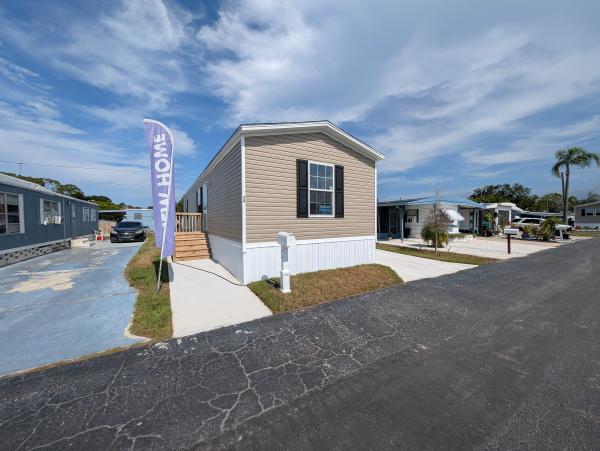 2026 Champion Home Builders, Inc. mobile Home