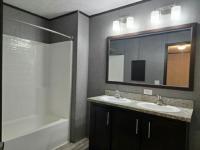 2017 FRIENDSHIP 410HH28403A Manufactured Home