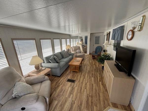 1997 CUTL 04610268J Mobile Home