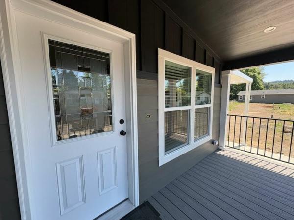 2026 Skyline - McMinnville Rainier Mobile Home
