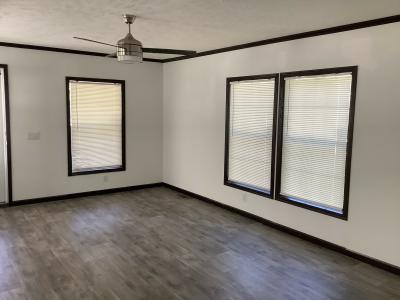 Photo 4 of 7 of home located at 2191 East Ohio Pike 045 Amelia, OH 45102