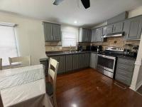 2005 331 Mobile Home