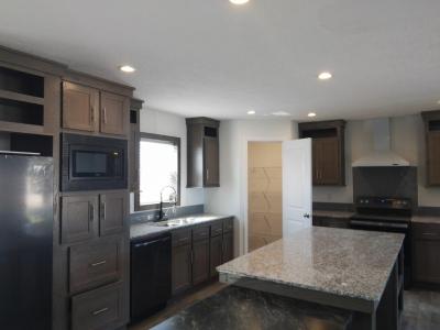 Mobile Home at 37569 Grain View Lane Lot 480 Lenox, MI 48048