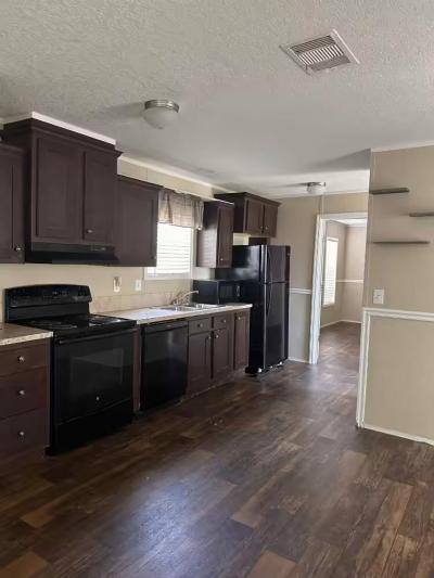 Photo 2 of 7 of home located at 8518 Gibsonton Dr 72 Gibsonton, FL 33534