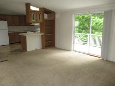 Photo 2 of 8 of home located at 472 Pillette Ct. Rochester Hills, MI 48307