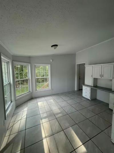 Photo 4 of 11 of home located at 3118 Dudley Rd Lot 78 West Columbia, SC 29170